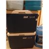 Image 2 : 2 Coleman coolers - PolyLite 28, 5 asst water jugs