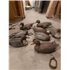 Image 1 : 8 duck decoys and weights