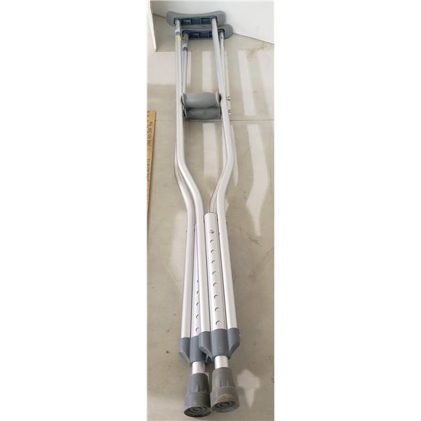 AMG MedPro Aluminum Crutches Tall Adult