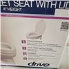 Image 4 : Drive Medical Raised Toilet Seat 4" w/Lid 12065