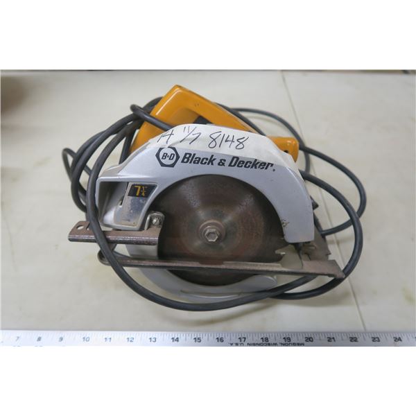 Black and Decker Circular Saw
