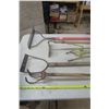 Image 4 : Lot of Garden Care Tools