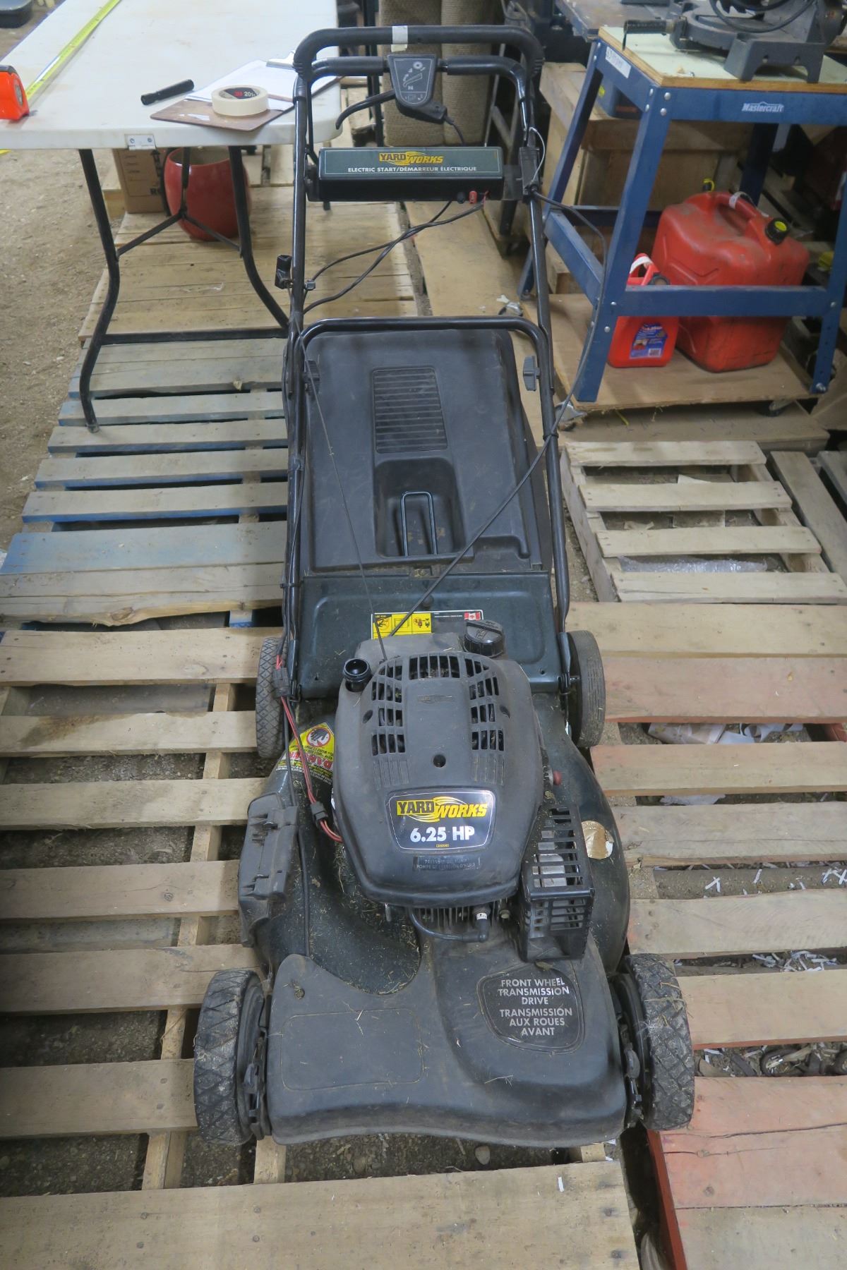 Yardworks Electric Start Self Propelled Bagging Lawn Mower