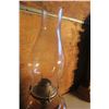 Image 6 : Antique Oil Lamp