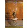 Image 1 : Antique Oil Lamp White Flame