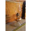 Image 3 : Antique Oil Lamp White Flame