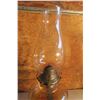 Image 7 : Antique Oil Lamp White Flame