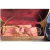 Image 6 : 4 Pairs of Gold Rimmed Glasses & 2 Cases