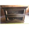 Image 1 : Dielcraft End Table 15 X 24 X 21