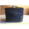 Image 8 : Bum Suitcase & Targus Carry on Bag