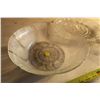 Image 3 : 2 Glass Bowls & Serving Tray