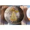 Image 3 : 4 Collectors Plates