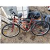 Image 2 : 2 WOMEN'S BICYCLES FOR PARTS OR REPAIR