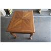 Image 2 : Vintage End Table 26 X 20