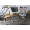 Image 1 : 3 Antique Chairs