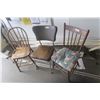 Image 4 : 3 Antique Chairs