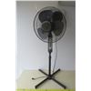 Image 1 : 16" Oscillating Fan