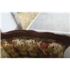 Image 8 : Antique Flower Pattern Chair