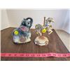 Image 1 : CERAMIC ELEPHANT THERMOMETER & CARASOLE FIGURE