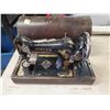 Image 1 : SINGER SEWING MACHINE IN CASE -NO KEY OR CORD