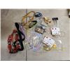 Image 1 : GRAB BOX OF ASSORTED COSTUME JEWELRY