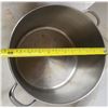 Image 14 : Olives 11 pc Dipping Set + Revere Stainless Steel, copper clad bottom 16 quart Covered Stockpot