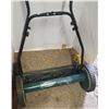 Image 2 : Yardworks push mower (spins nice)