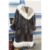 Image 1 : Ladies Fur Coat
