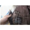 Image 3 : Ladies Fur Coat