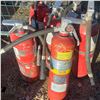 Image 1 : 6 fire extinguishers