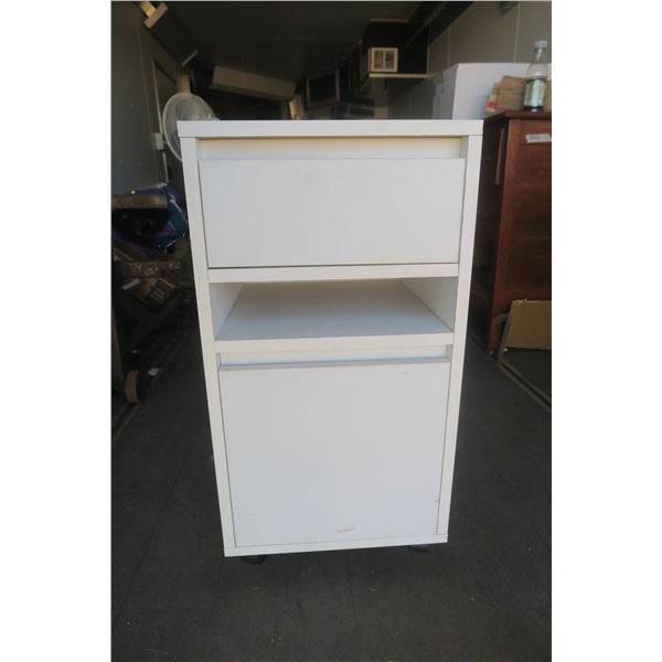 Wheeled Stand / Filing Cabinet 15 X 15.75 X 29