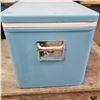 Image 5 : vintage Coleman cooler nice blue all original