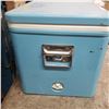 Image 8 : vintage Coleman cooler nice blue all original