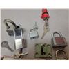 Image 3 : Old hasp & padlocks, keys