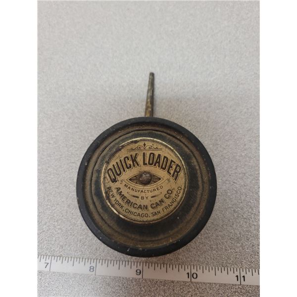 Black powder quick loader very old