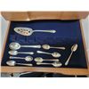 Image 2 : 8 place setting silverware