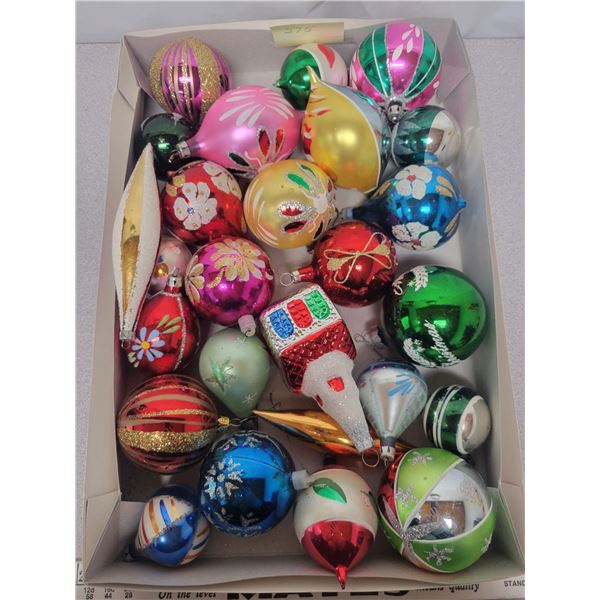 Flat Christmas balls