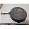 Image 3 : 10.5" Cast Iron frypan - Wagner