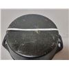 Image 4 : Cast Iron pot 2 quart