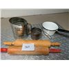 Image 1 : Vintage Sifters and rolling pins