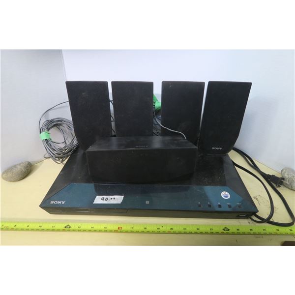 Sony 5 Speaker Surround and Blu Ray Player Combo