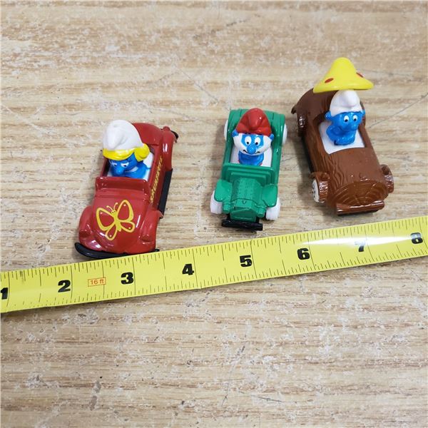 3 Smurf cars