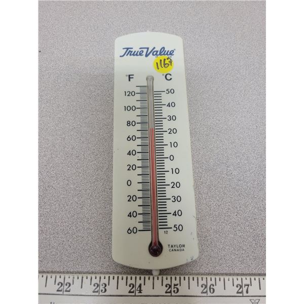 Vintage true value Thermometer (plastic)