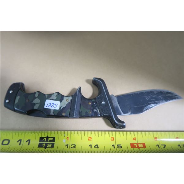 8.5" Folding Knife With Camo Grip 3.5" Blade