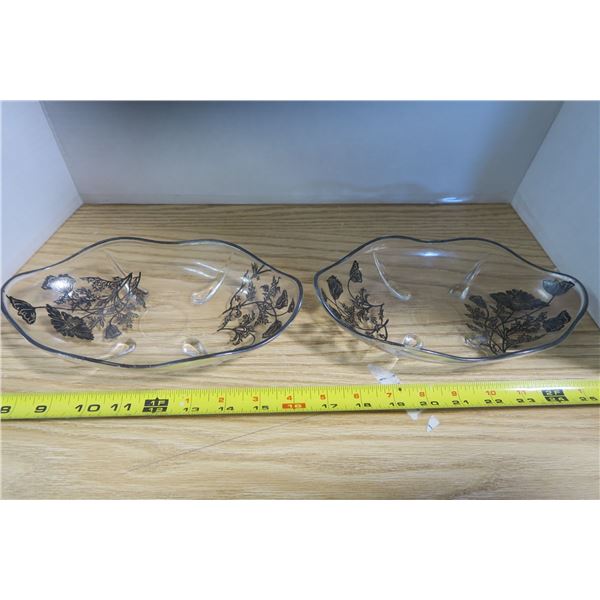 2 Glass Dishes With Floral Pattern