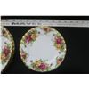 Image 4 : (20) piece set of old country roses Royal Albert dishes 4 piece place settings 1962 stamp!