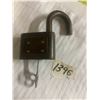 Image 3 : Lock and Key - Yale
