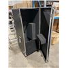 Image 2 : BLACK 45"W X 27"D X 63"H PROFESSIONAL MOBILE ROAD CASE