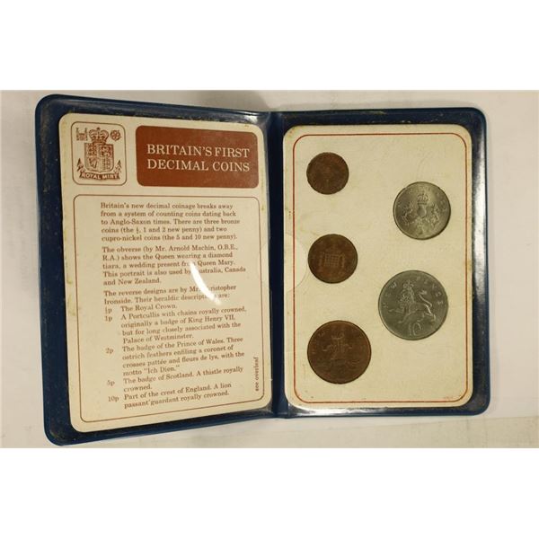 BRITAINS 1ST DECIMAL COINS MINT SET IN BLUE FOLIO
