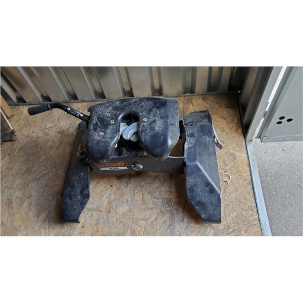 Fifth Wheel Trailer Hitch